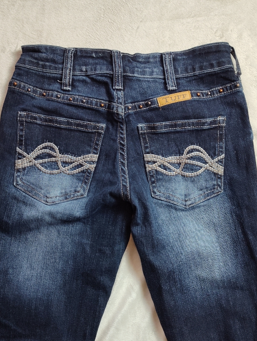 Cowgirl Tuff Co Legend Women's Denim Blue Jeans Size 27x33 Barbed Wire - Picture 12 of 16